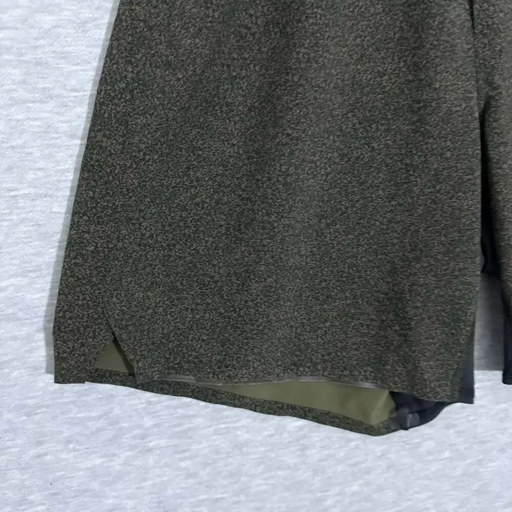 Lululemon Men's Size Small Green Linerless Pockets Surge Shorts 7